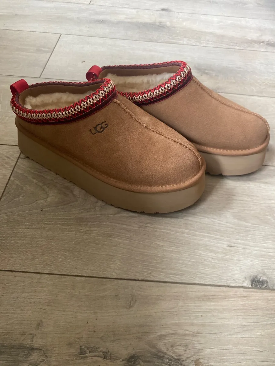 UGG Tazz II Platform Slippers - Image 2