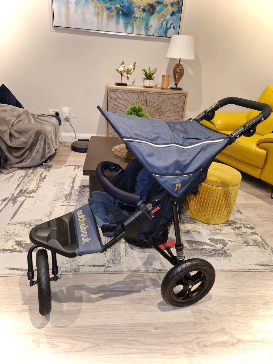 Out N About Single stroller - Image 1