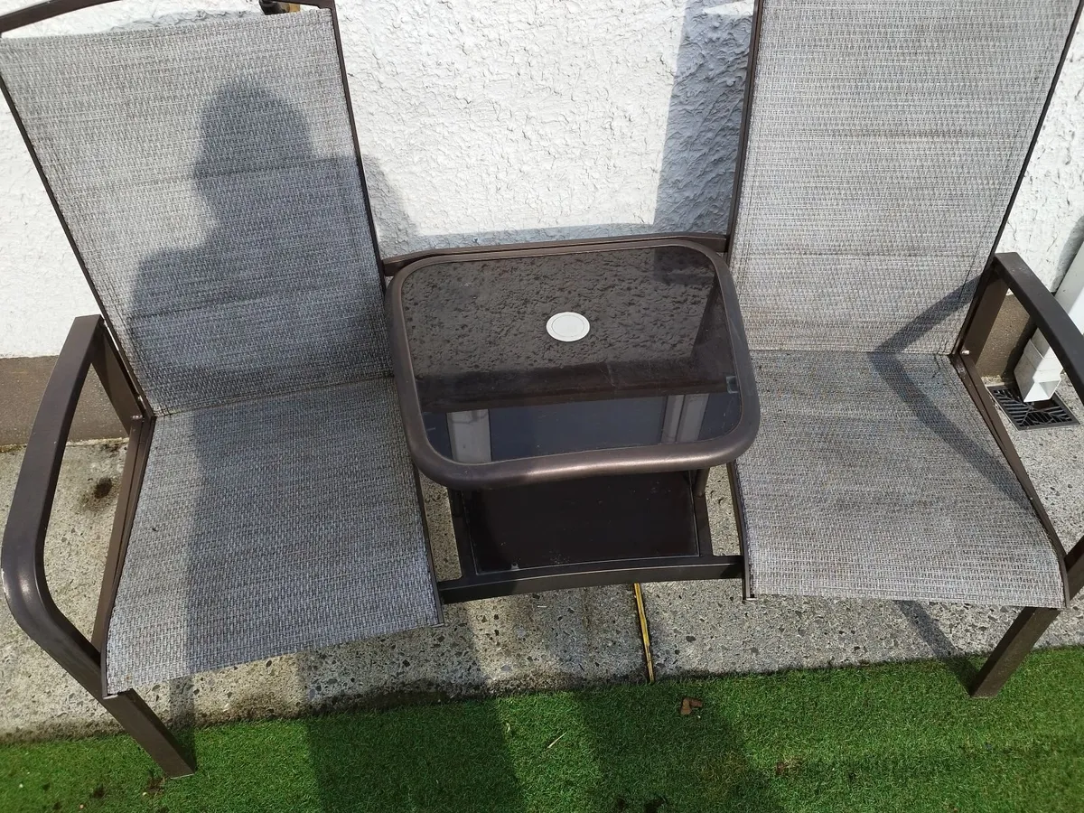 Garden table and chair - Image 3