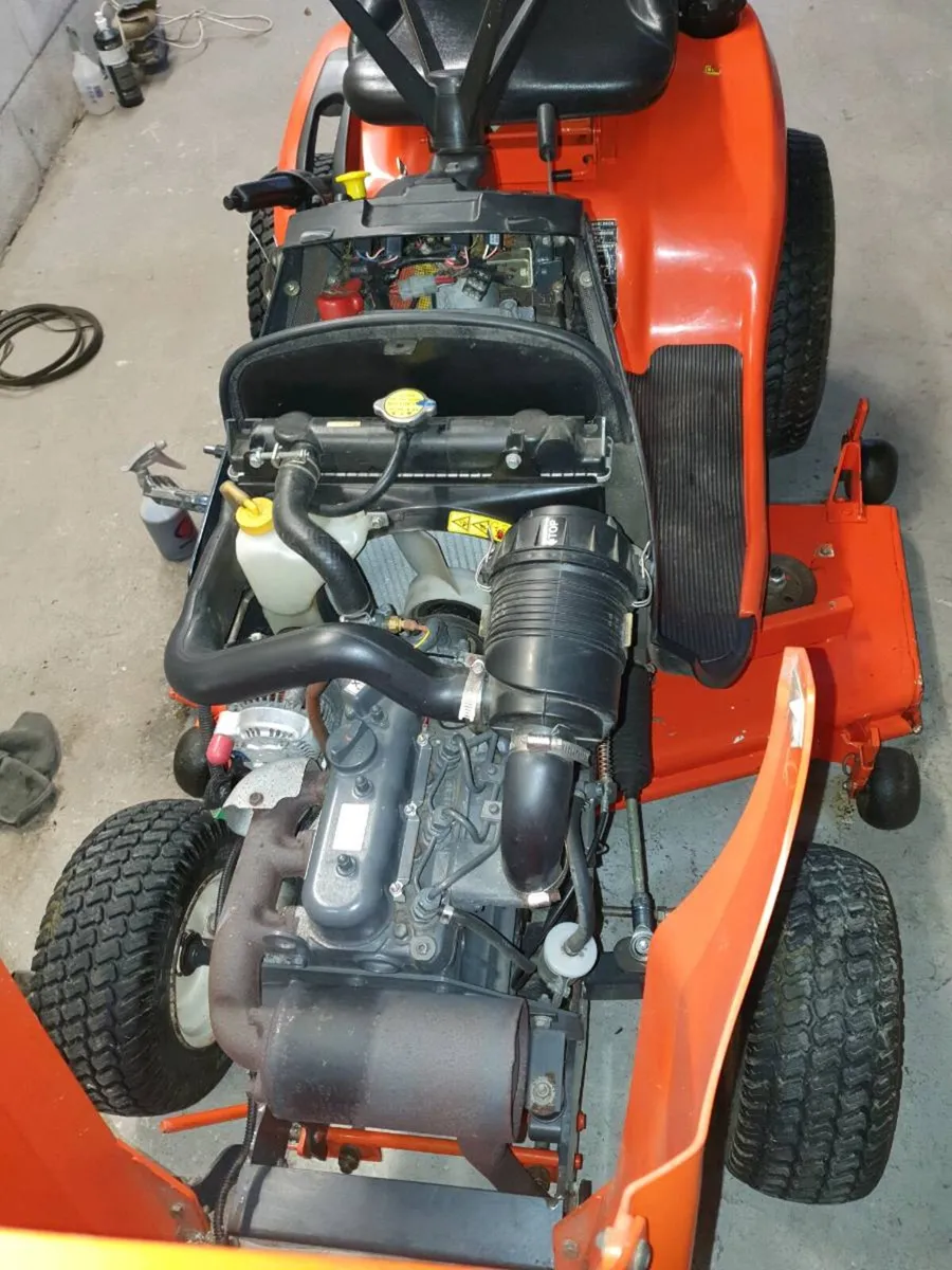 Kubota tg1860 Diesel lawnmower - Image 2