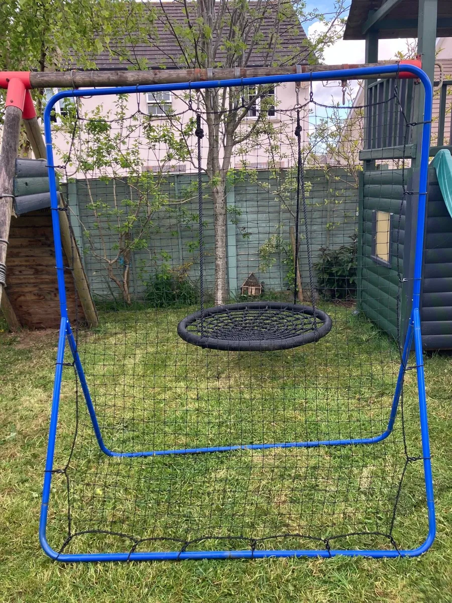 Ball Rebounder - Image 1