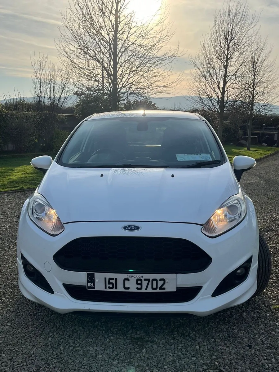 Ford fiesta van - Image 1