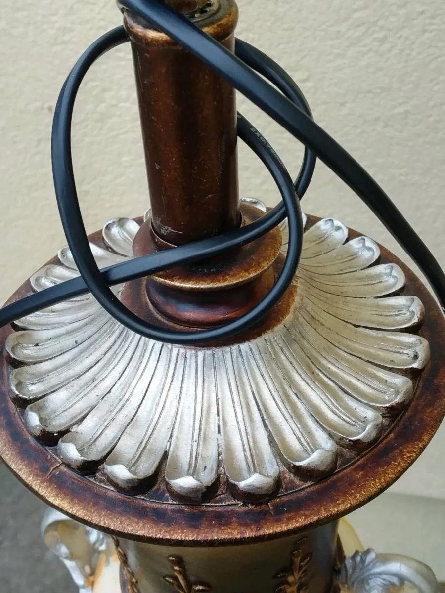 Stylish retro Standard lamp - Image 3