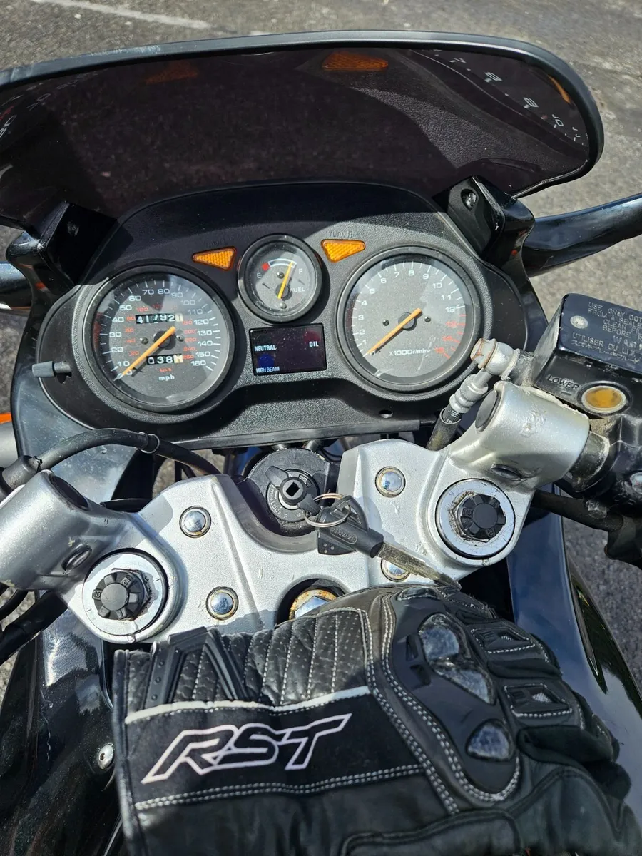 Motorcycle GSXF 750 - Image 1