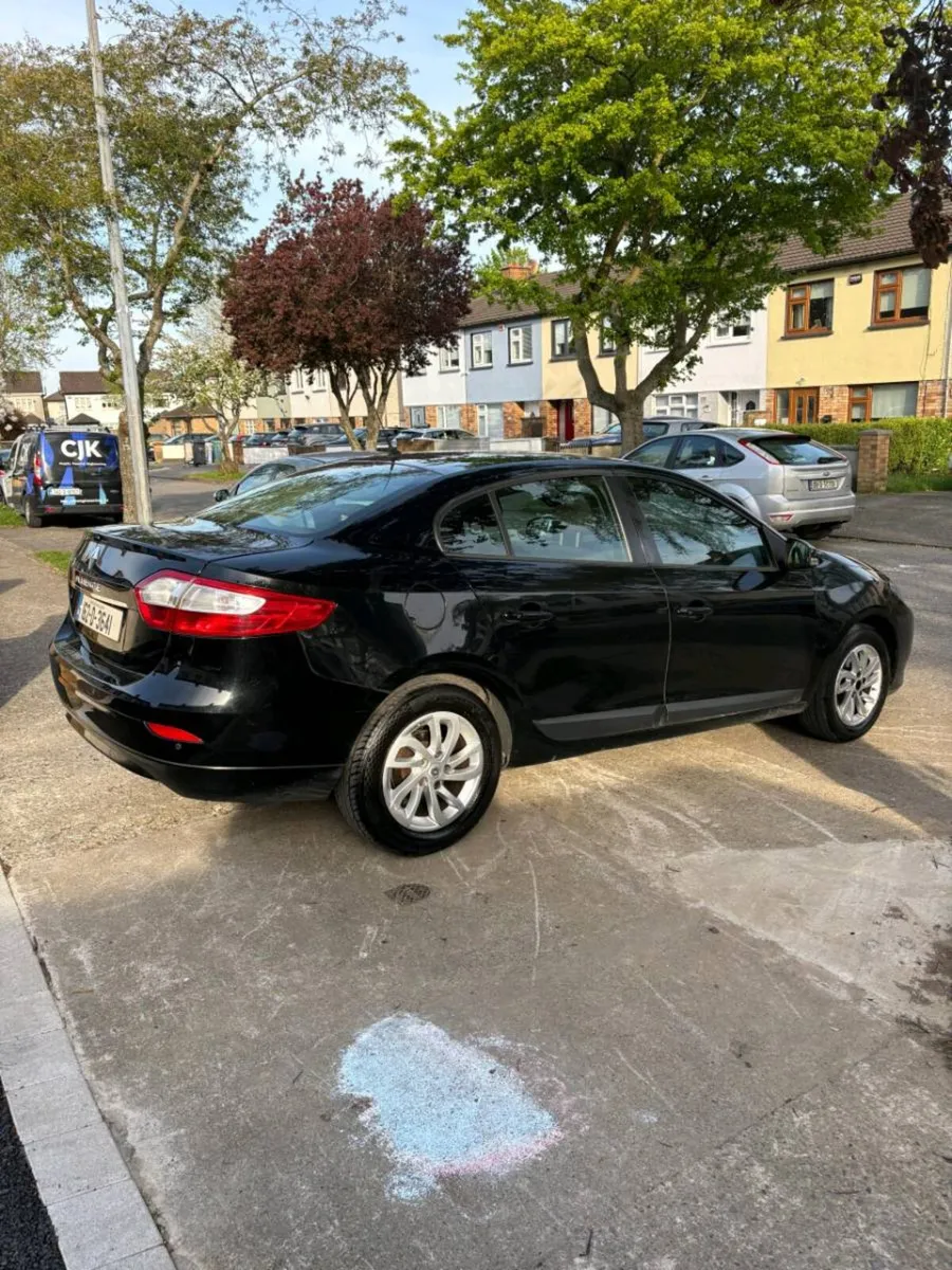162 Renault Fluence - Image 3