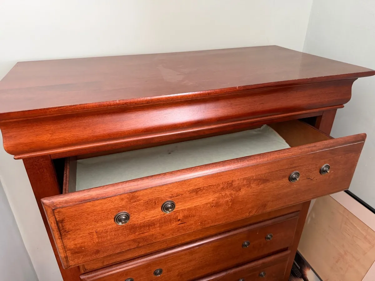 Chest of Drawers - Image 2