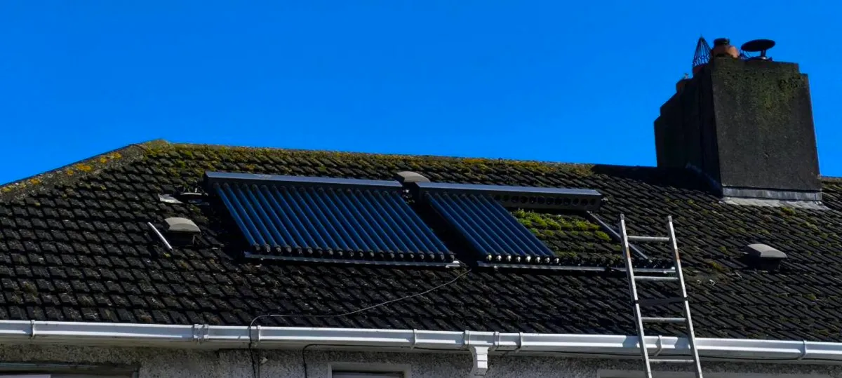 40 tube solar collector and pumping station - Image 2