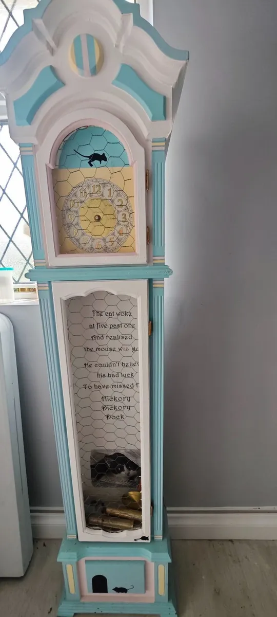 Lanterns/grandfather clock - Image 1