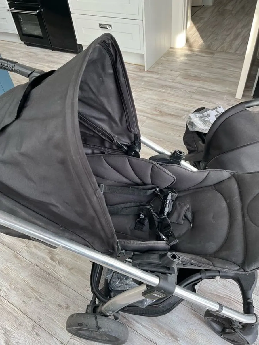 Mamas and Papas 3 in 1 travel system - Image 4