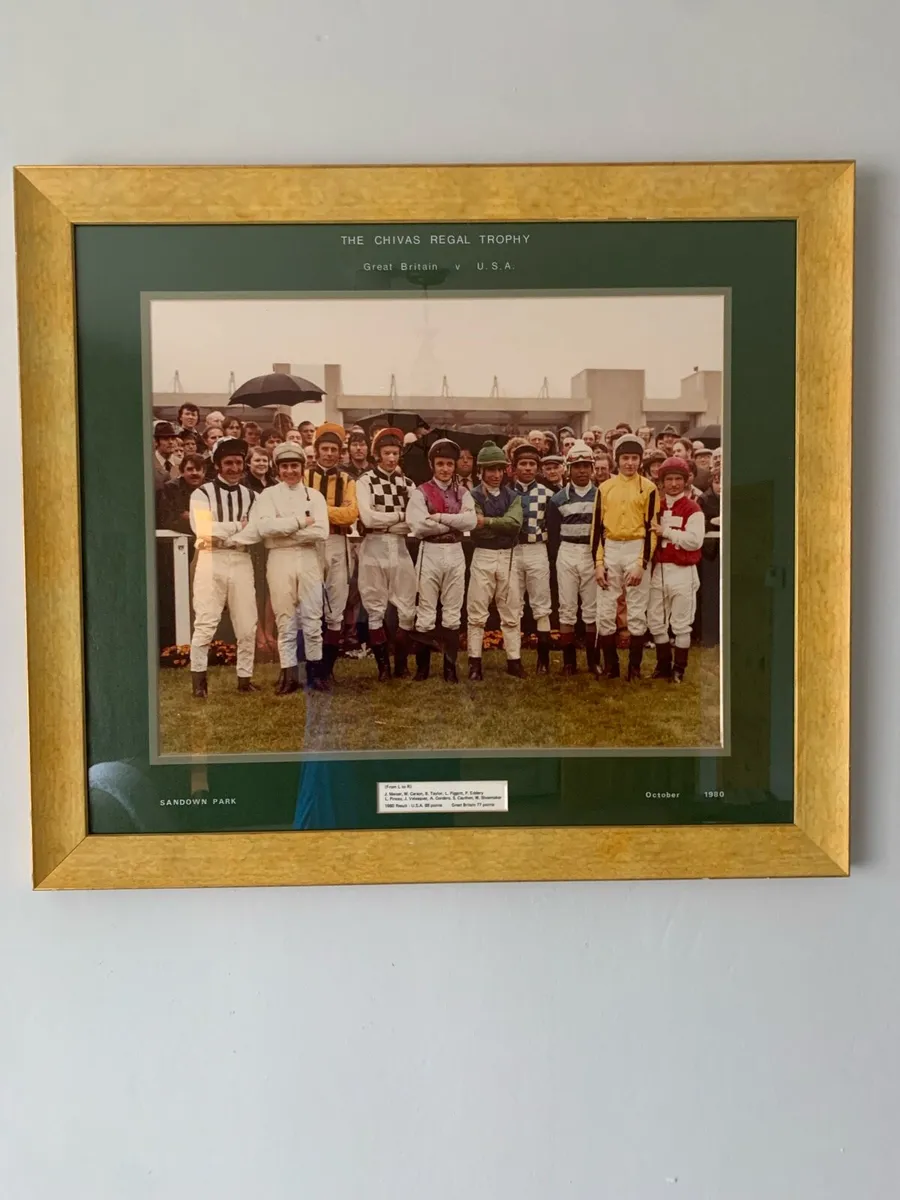 Horse Racing Collectible - Image 1
