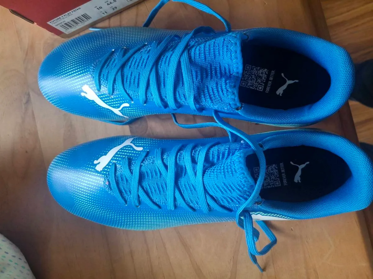 BRAND NEW FOOTBALL BOOTS - Image 4