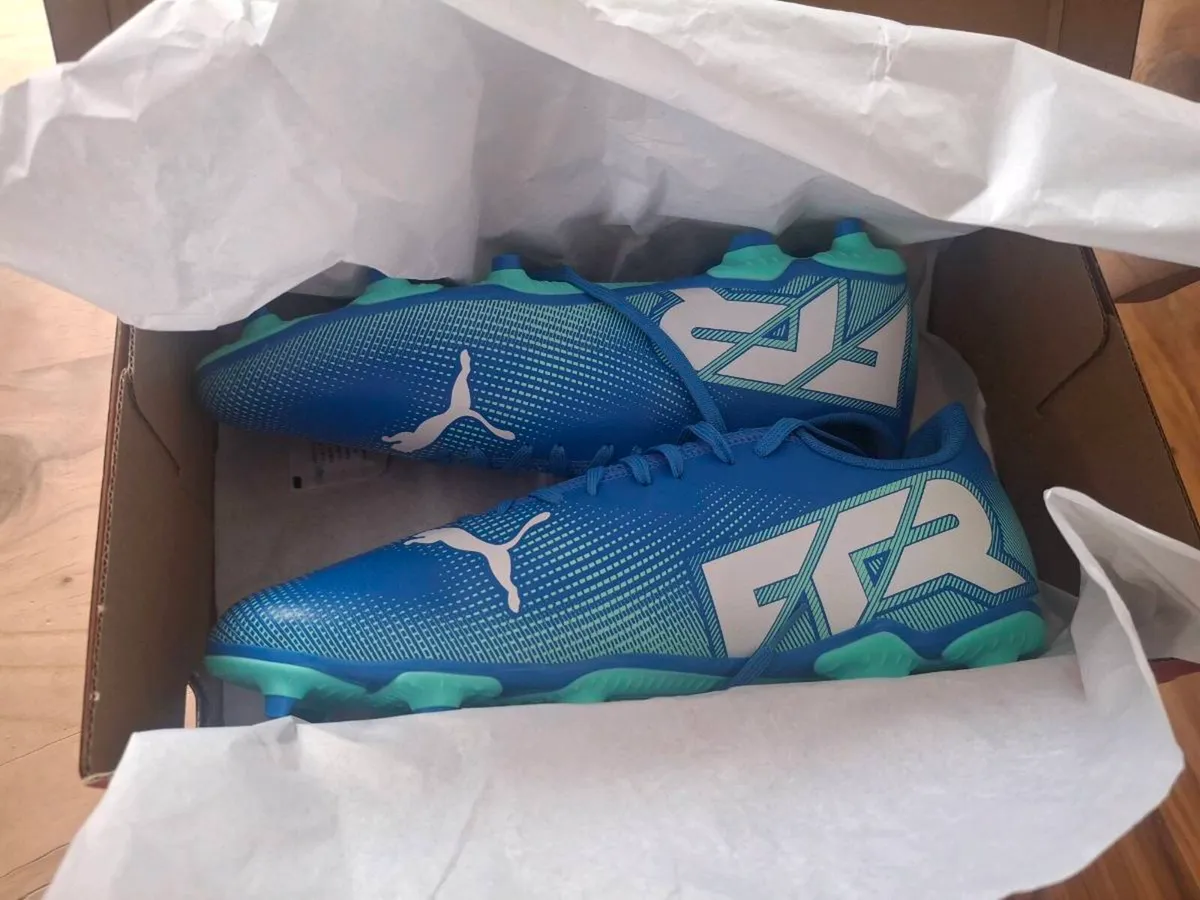 BRAND NEW FOOTBALL BOOTS - Image 1