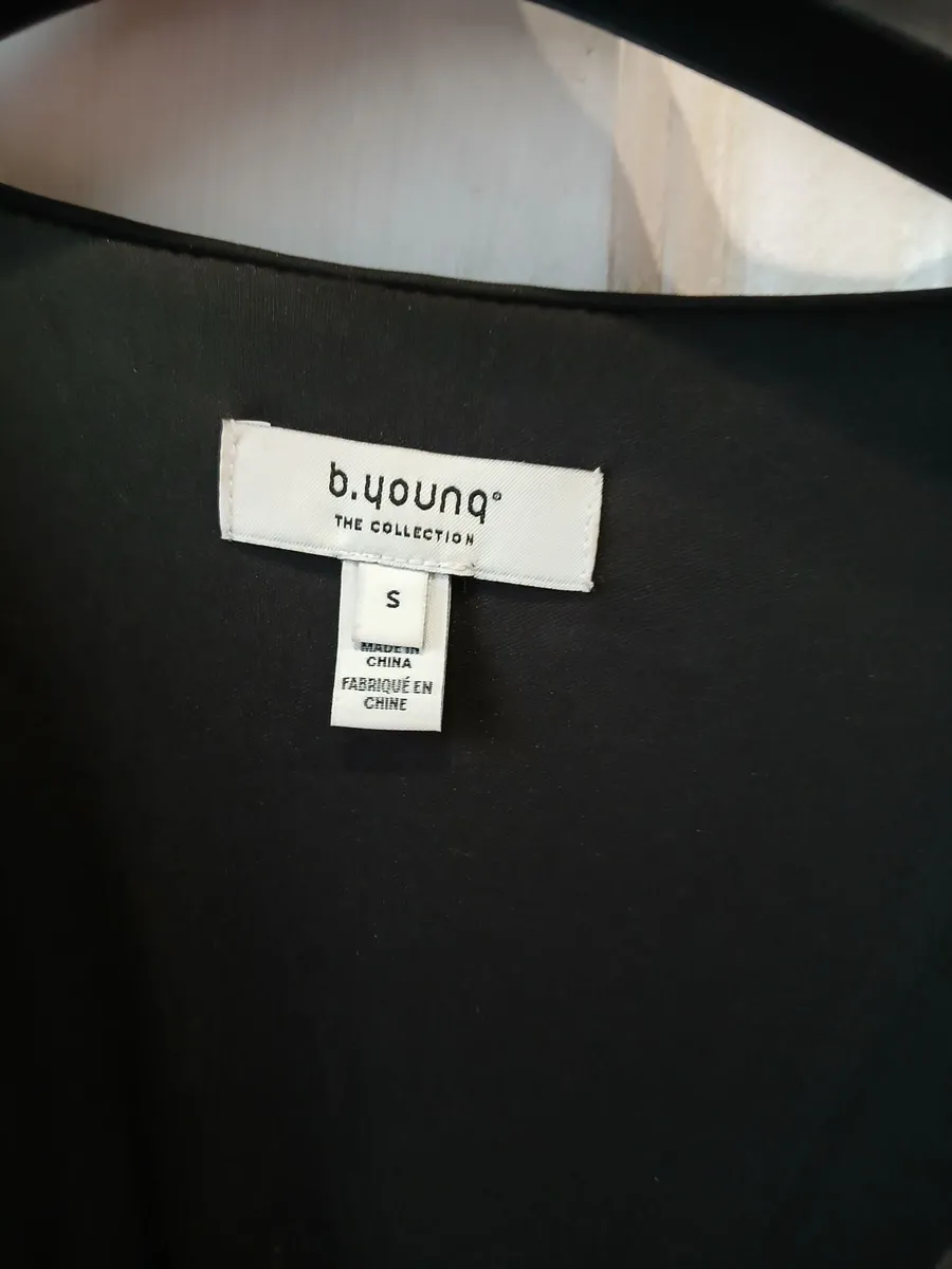 Sparkly dress - Image 2