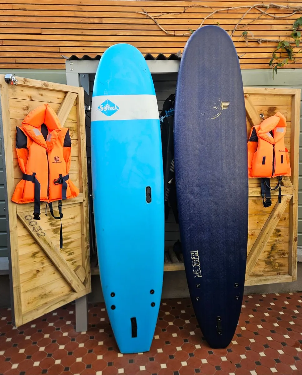 Surfboard - Image 1