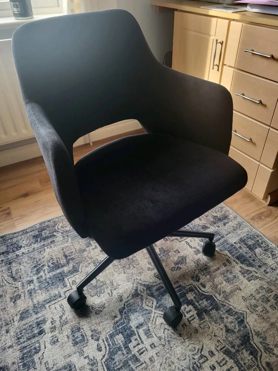 Black velvet office chair - Image 4