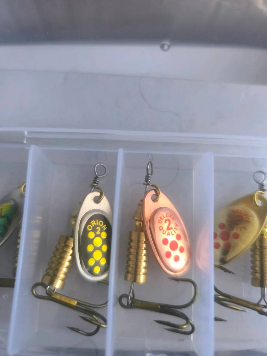 Mepps style spinners X 5 boxed new trout salmon - Image 3