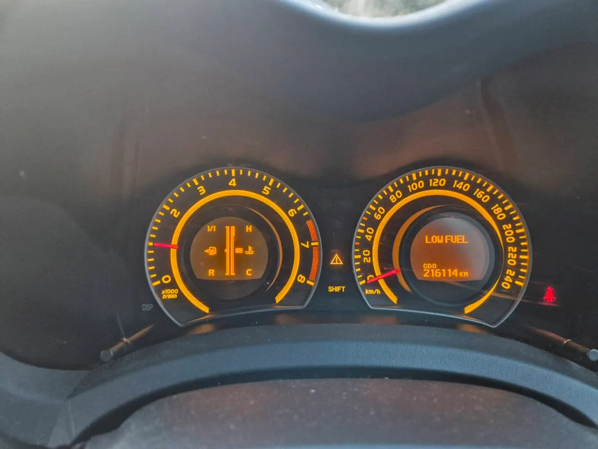 2007 Toyota Auris - Image 4