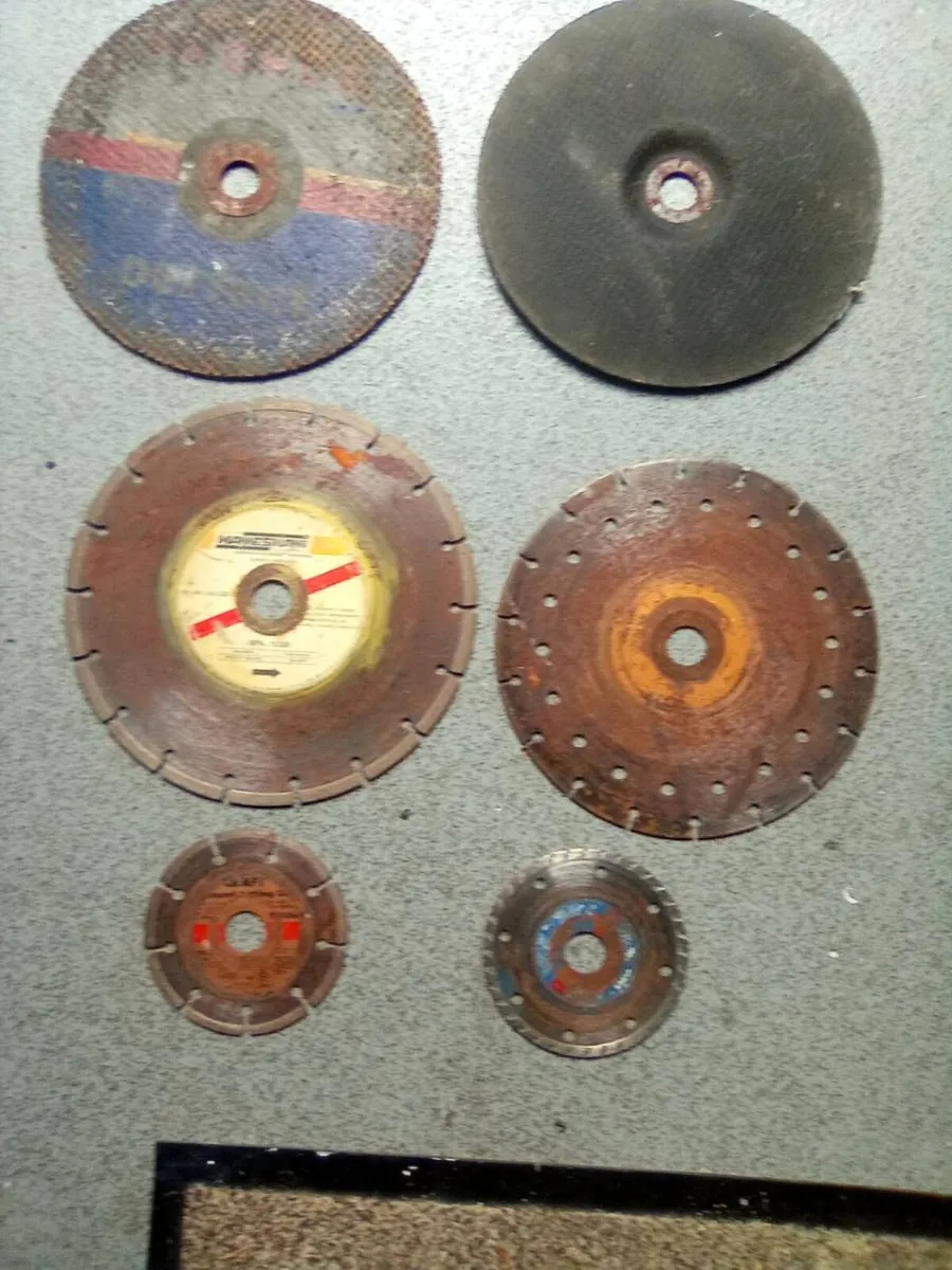 6. CONCRETE.  CUTTING.   DISCS - Image 1