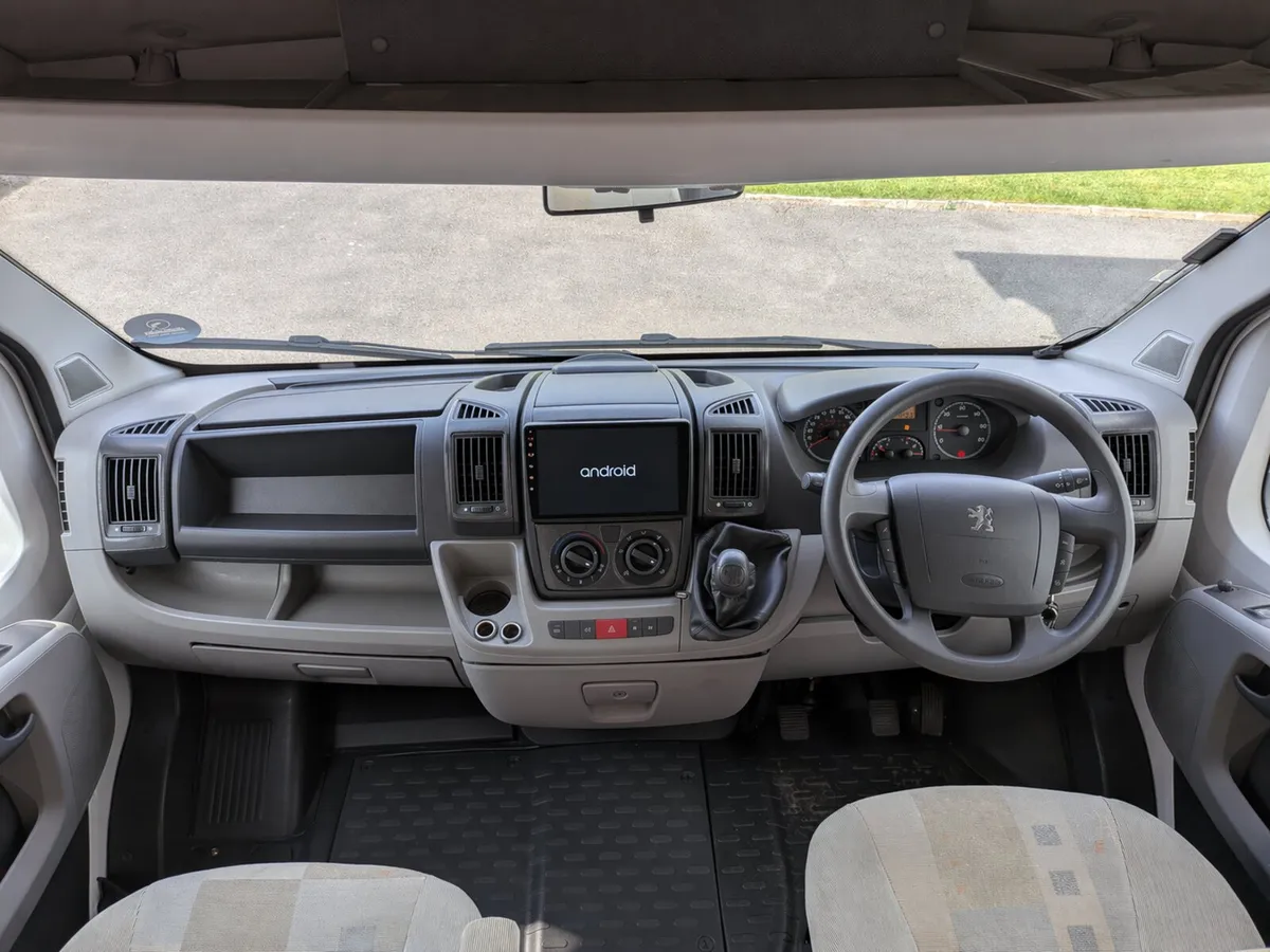 Auto-Sleepers Sigma EL | End Lounge | 2 Berth - Image 4