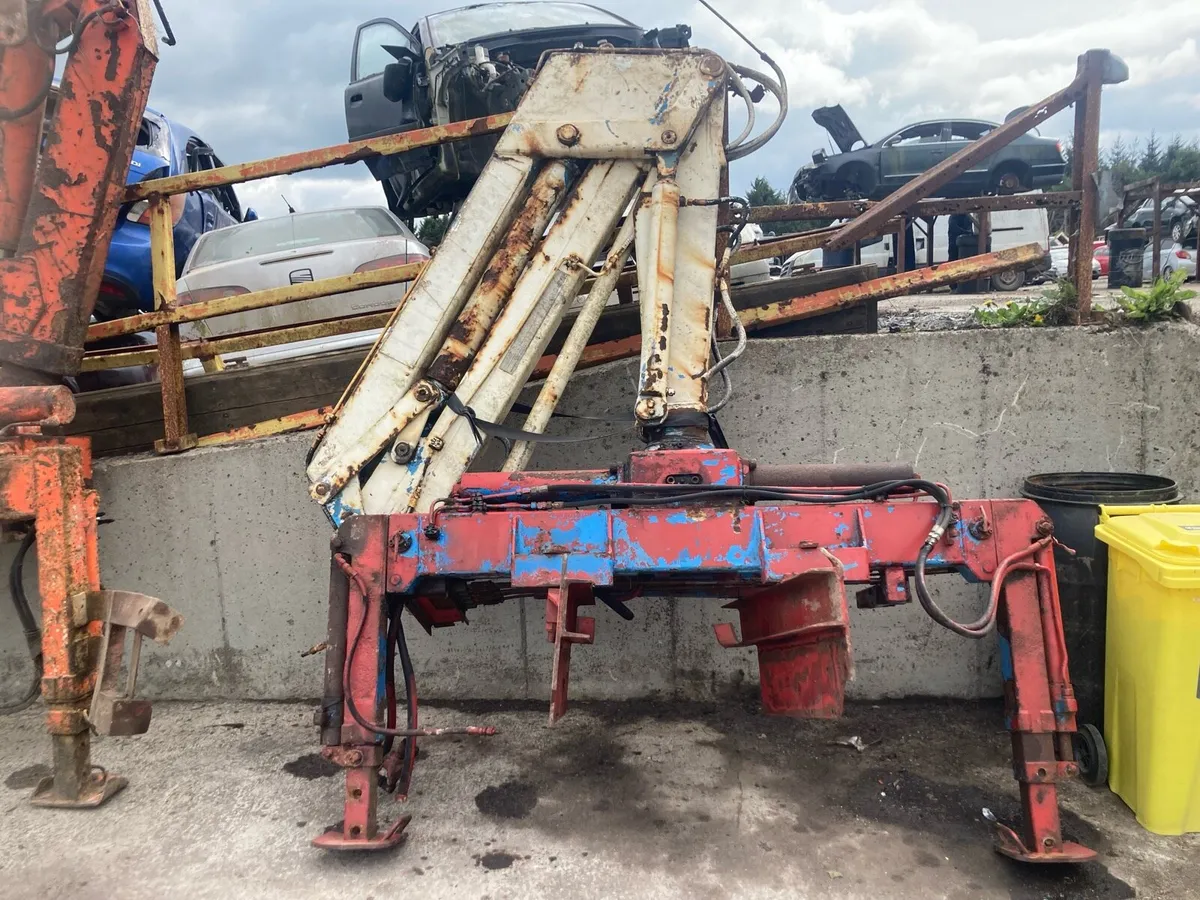 Crane - Image 2