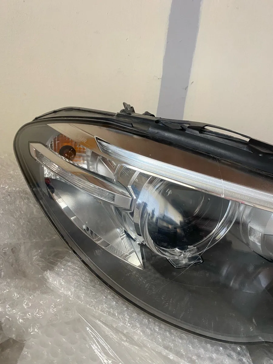 BMW f10 f11 headlight LCI - Image 2