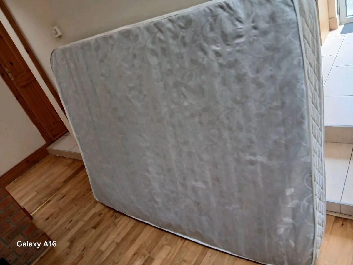 Double mattress for sale like new only €180 - Image 3