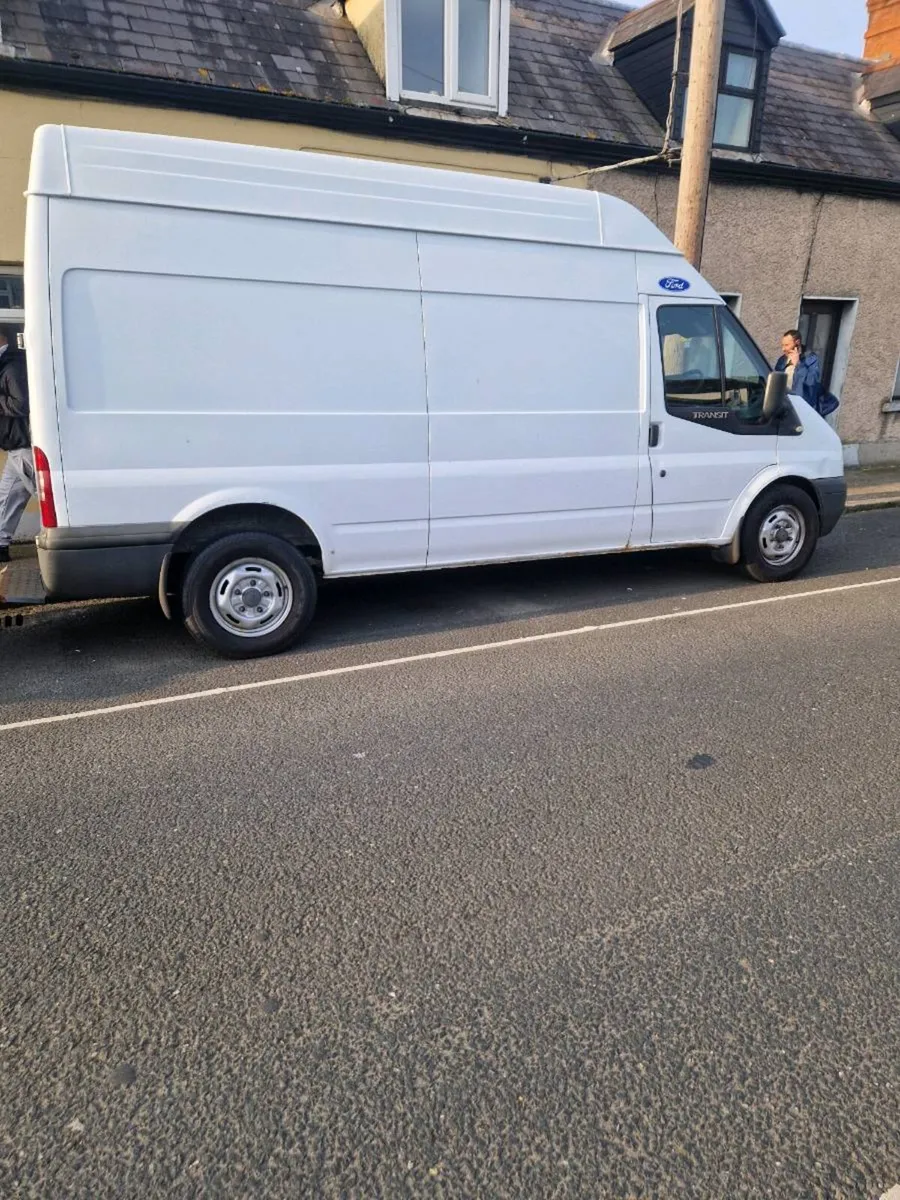 2013 Ford transit - Image 2