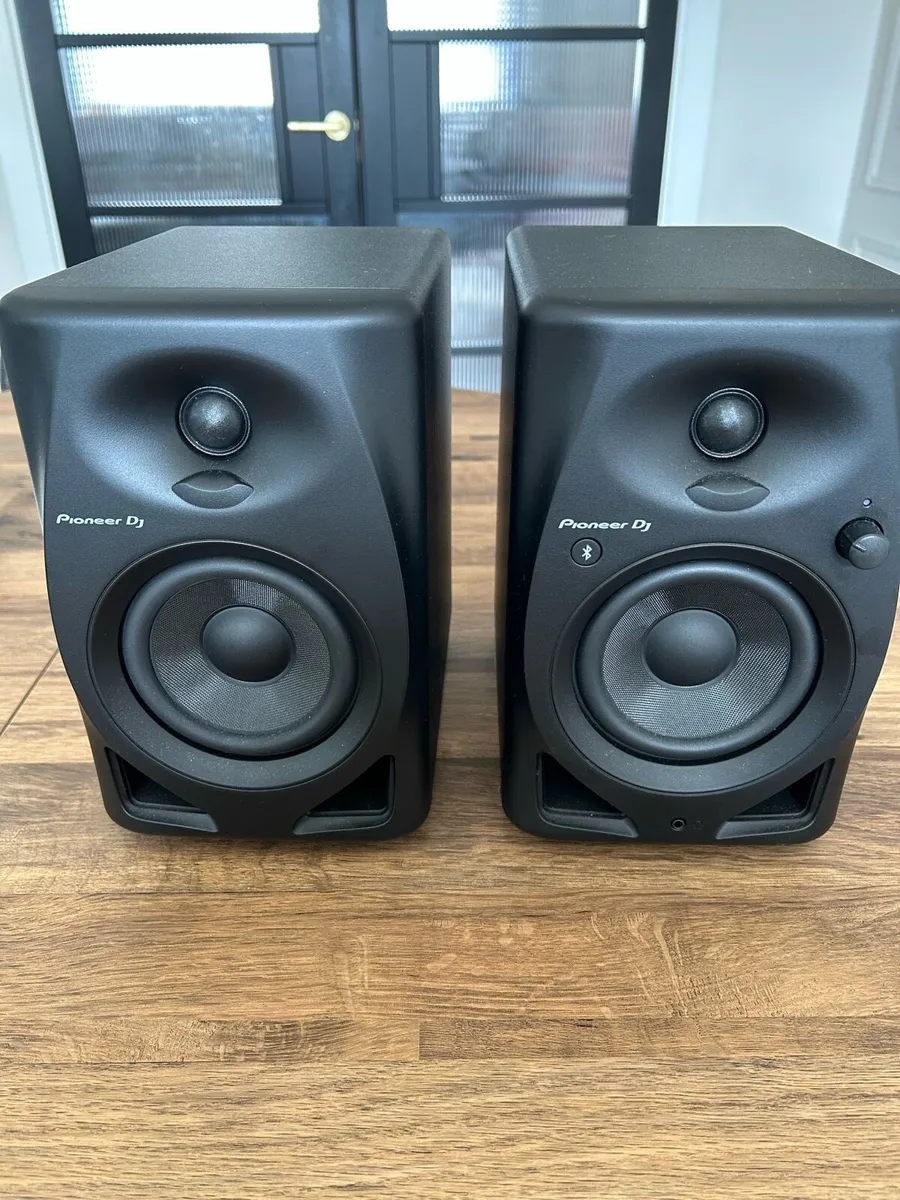 Pioneer DJ DM-40D-BT Bluetooth Speakers - Image 1