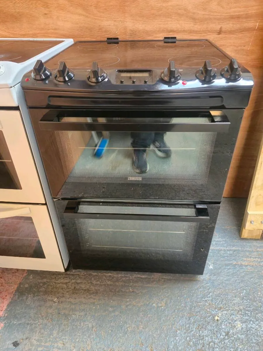 Zanussi Freestanding Electric Cooker 60cm - Image 3