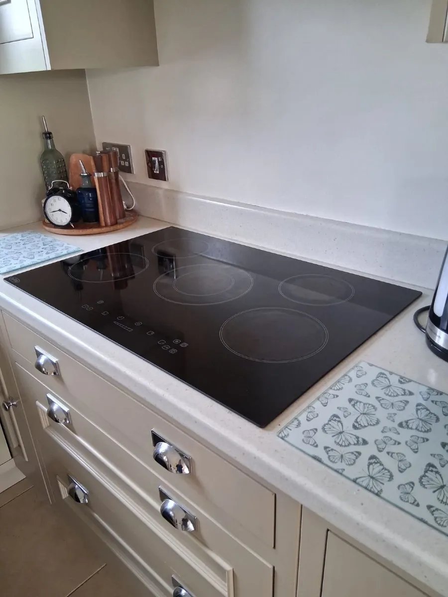 Belling 5 ring electric hob - Image 2