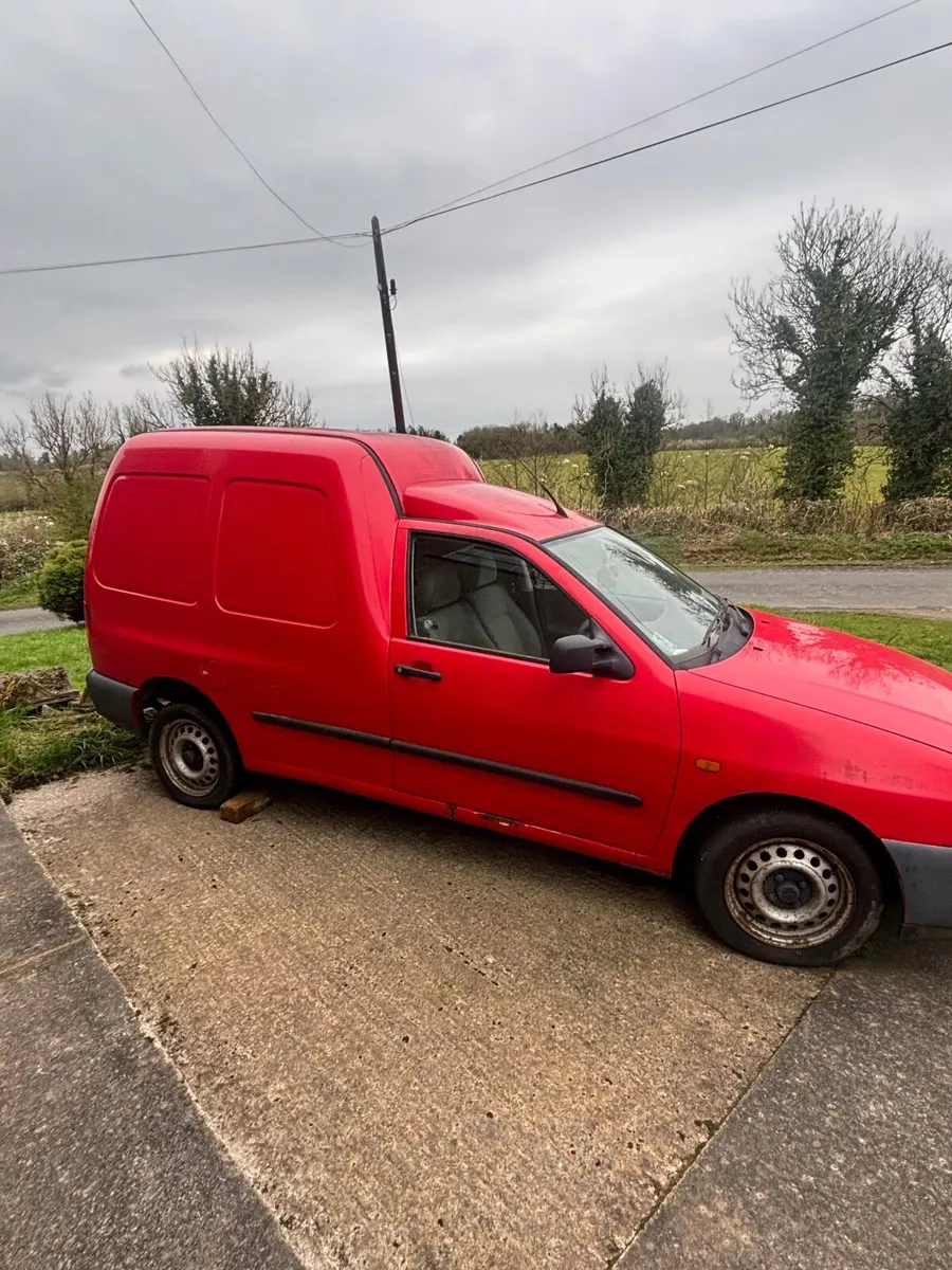 Volkswagen Caddy 2004 - Image 3