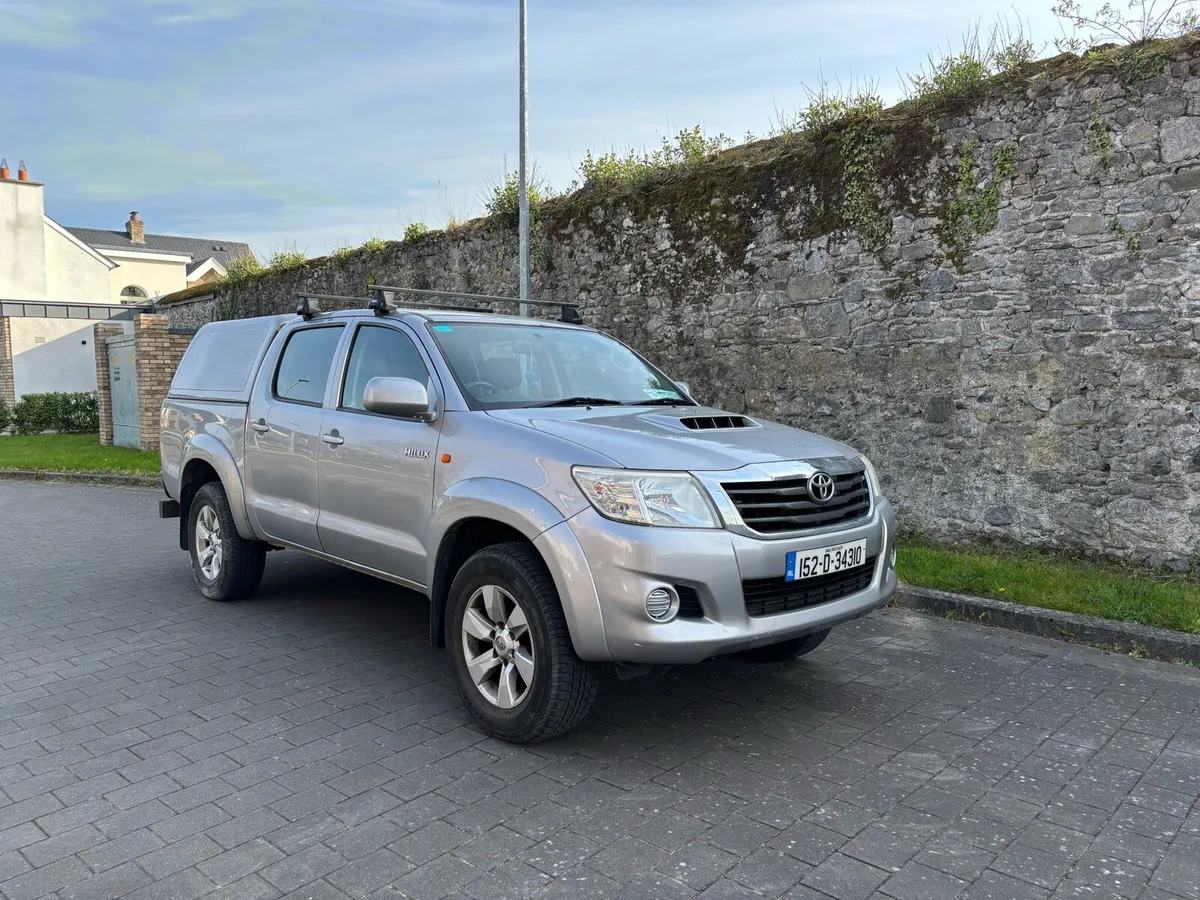 2015 (152) Toyota Hilux 2.5 d4d manual 118k - Image 1