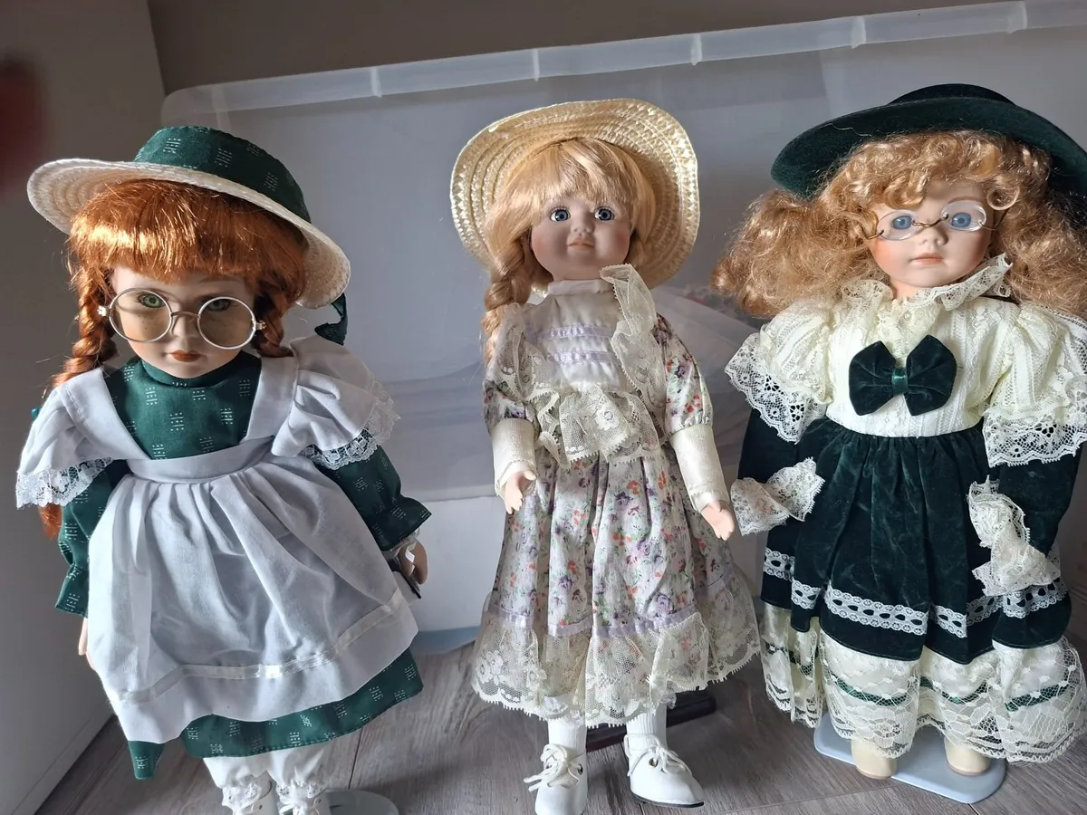 Porcelain dolls