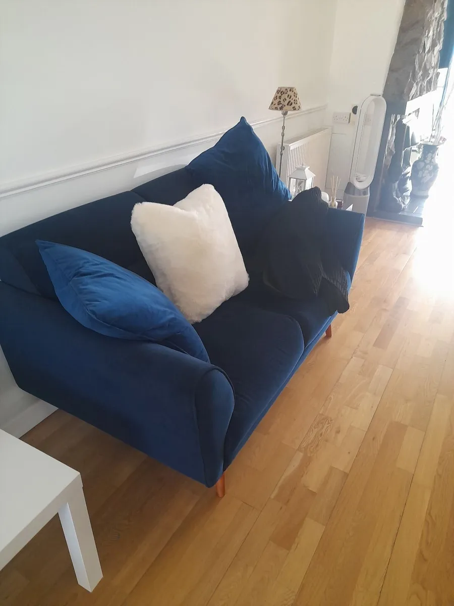 2   2 seater sofas - Image 2