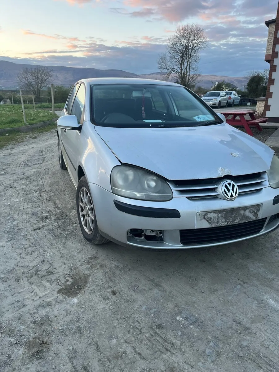 Mk5 golf for parts - Image 2