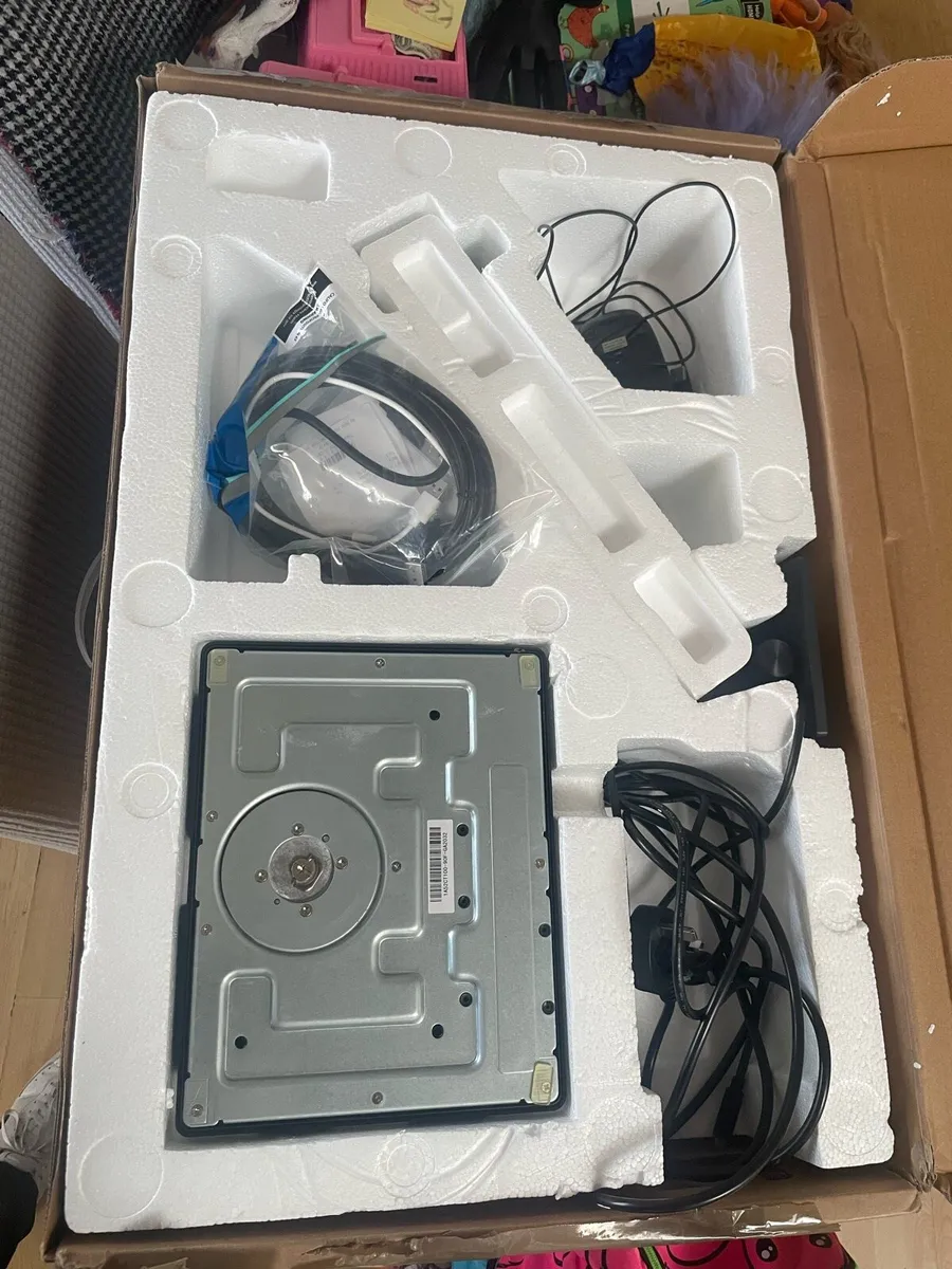 Lenovo think vision P27h-20 - 68.6 cm 2560 x 1440 - Image 3