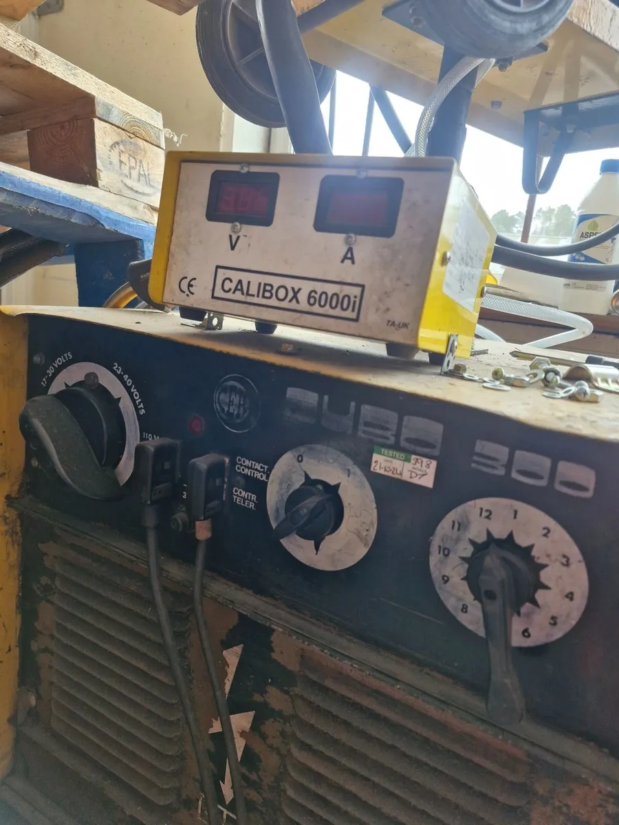 Dewalt table saw   3phase welder - Image 3