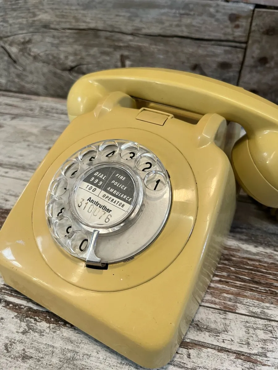 Vintage phone - Image 2