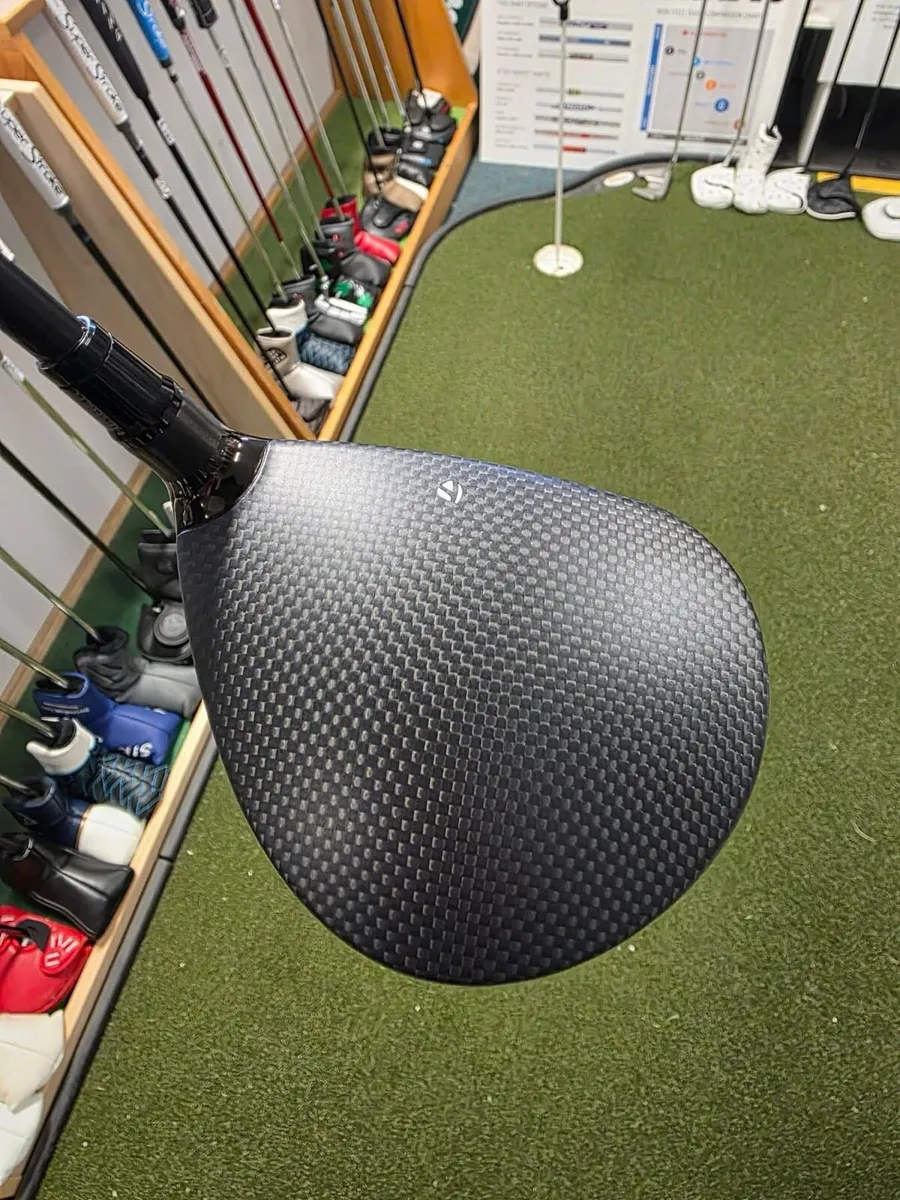 As New Taylormade Qi35 Tour Titanium 3 Wood - Image 3