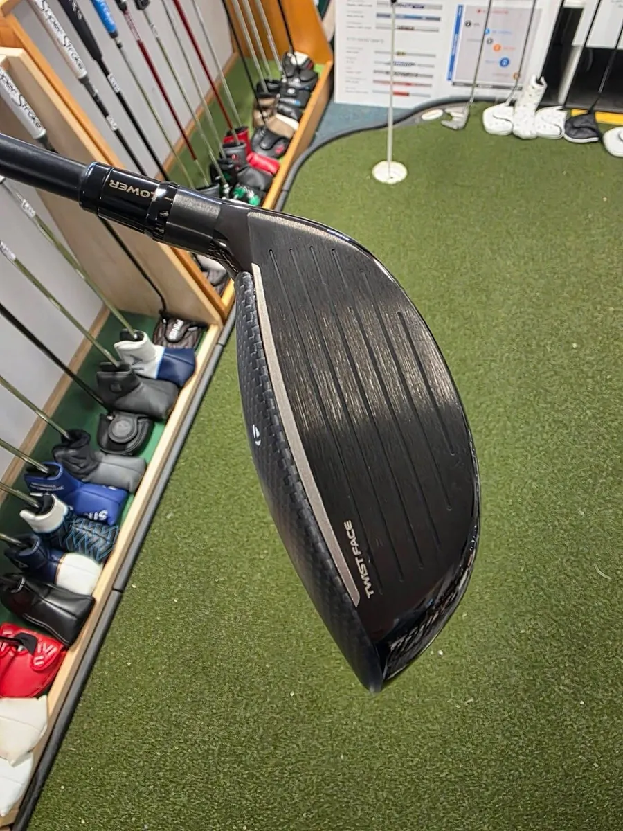 As New Taylormade Qi35 Tour Titanium 3 Wood - Image 4