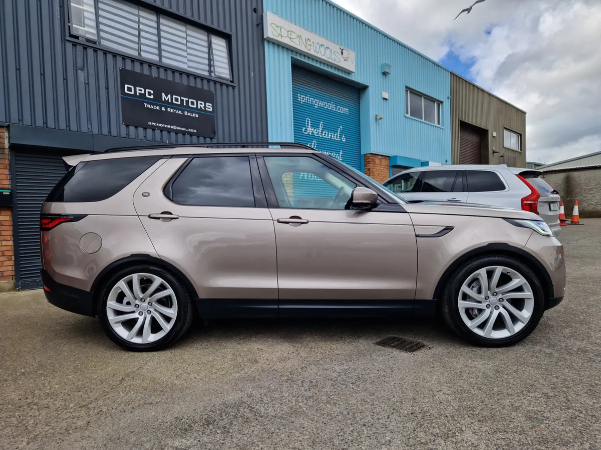 Landrover Discovery 3.0 HSE - 43,000km - Image 1