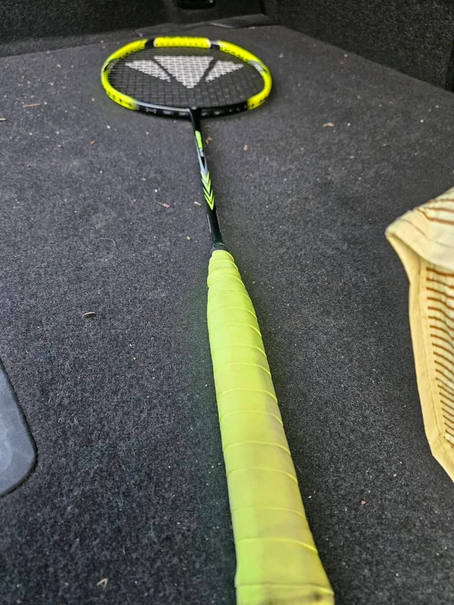 Badminton racket - Image 2
