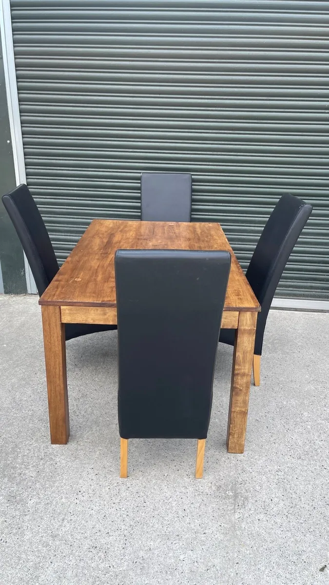 Dinning table + Chairs - Image 1
