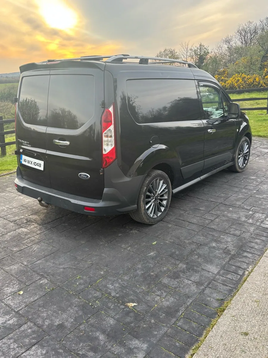 Ford Transit connect 3 seater SWB - Image 3