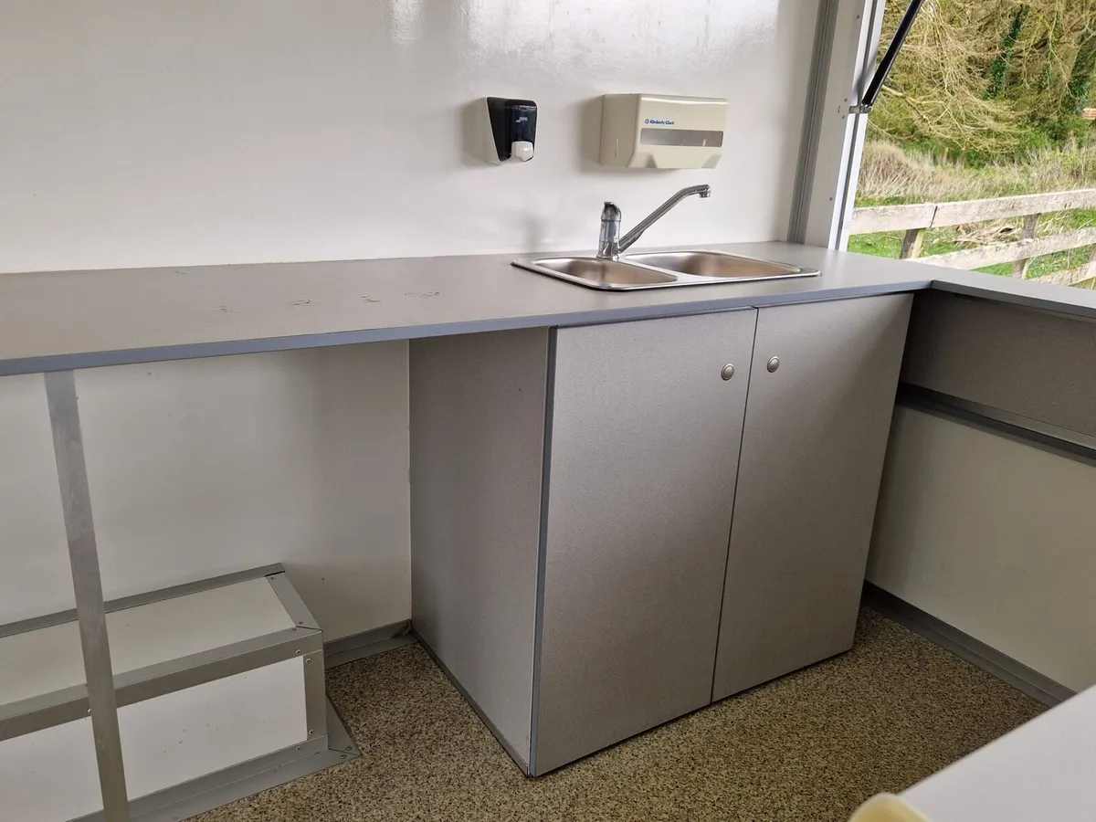 Vending trailer - Image 3