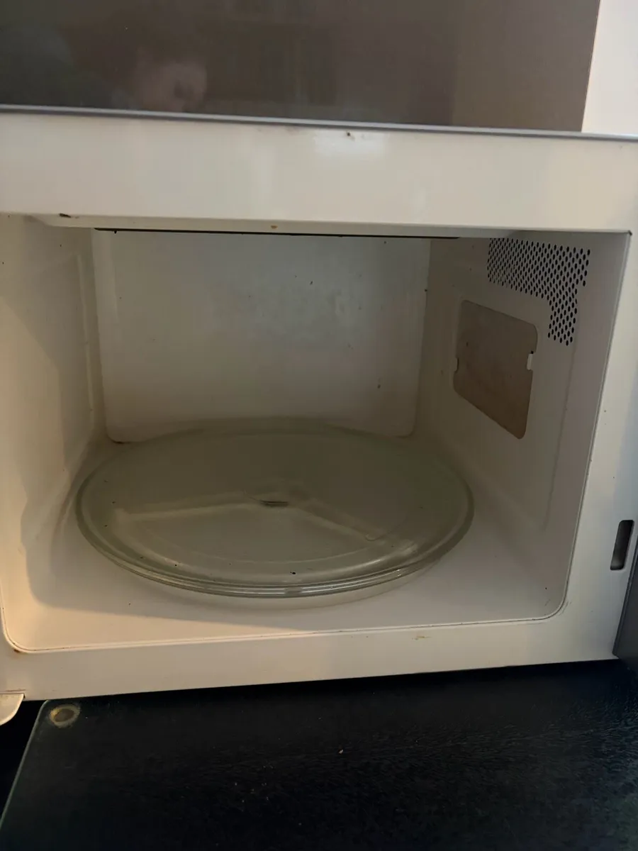 Sharp Microwave - Image 3