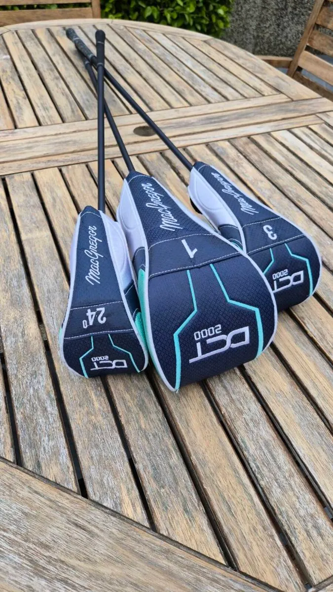 Ladies Golf Clubs and Bag. - Image 2