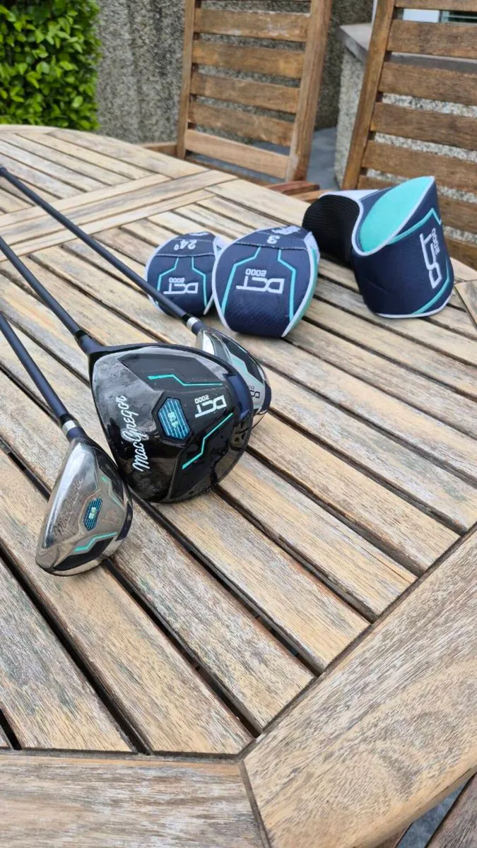 Ladies Golf Clubs and Bag. - Image 3