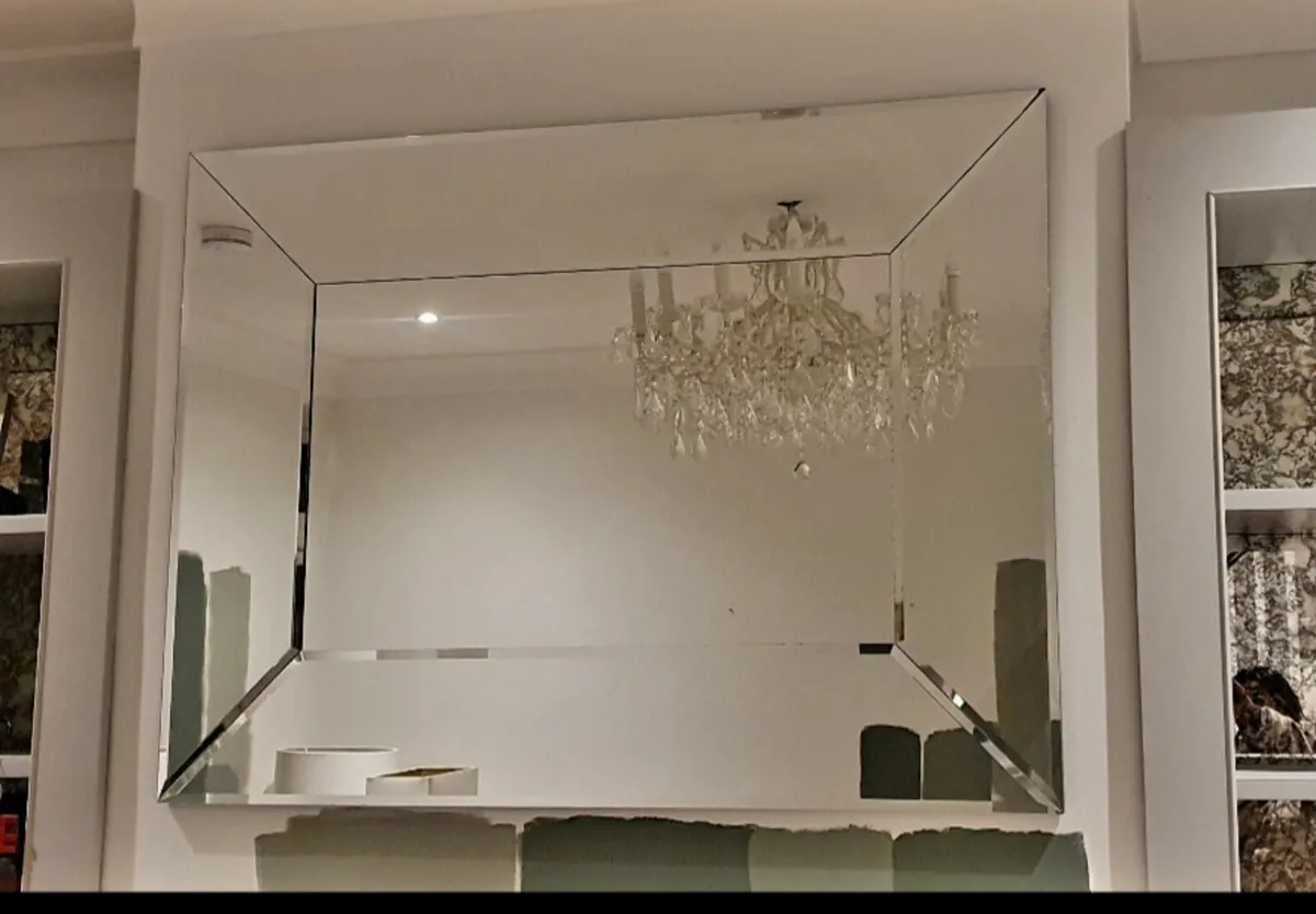 Mirror,  Lamp & Pole - Image 1