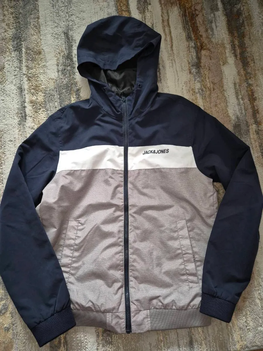 Jack and Jones jacket size M - Image 2